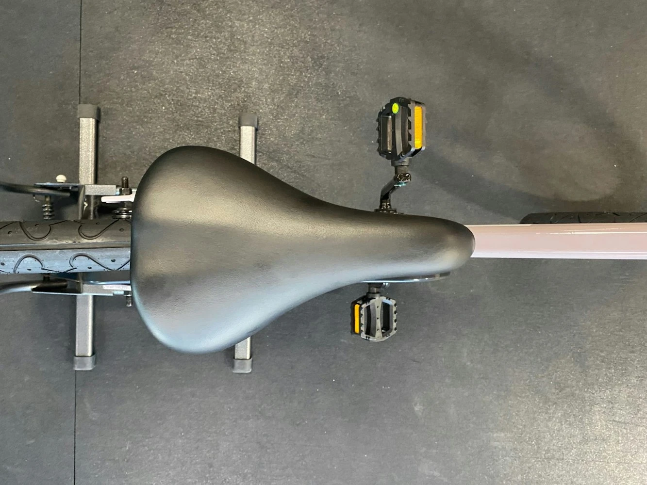 Batch Bicycles Batch 20" Kids Bicycle Vapor Grey 2022 2 Batch Bicycles Batch 20" Kids Bicycle Vapor Grey 2022 - Image 2