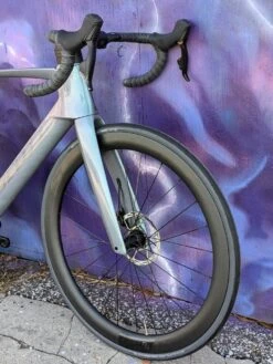 Scott Foil RC 20 - 2023 -Bicycle Specialty Store XE Y2X7Uy5zDkQiNQENtEM7fY